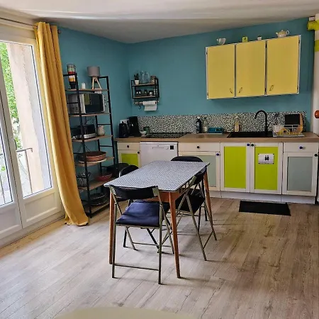River View, Charming Furnished 2-bedroom Apartament *